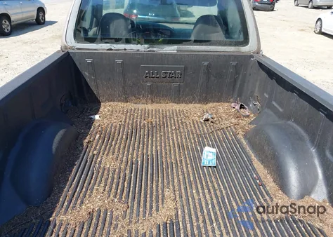 1997 Ford F-150 Lariat/Standard/Xl/Xlt from USA, damaged, VIN 1FTDF17W8VLA67578